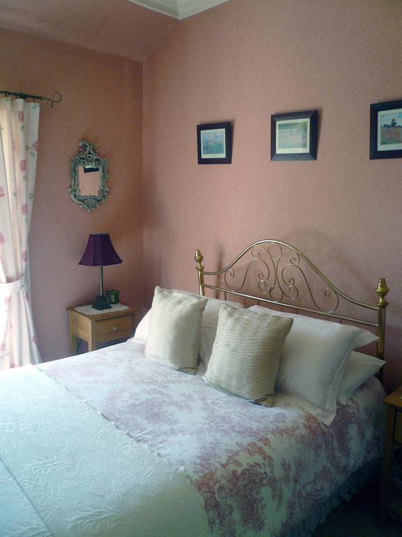 Woodburn House Bed & Breakfast Pitlochry Phòng bức ảnh